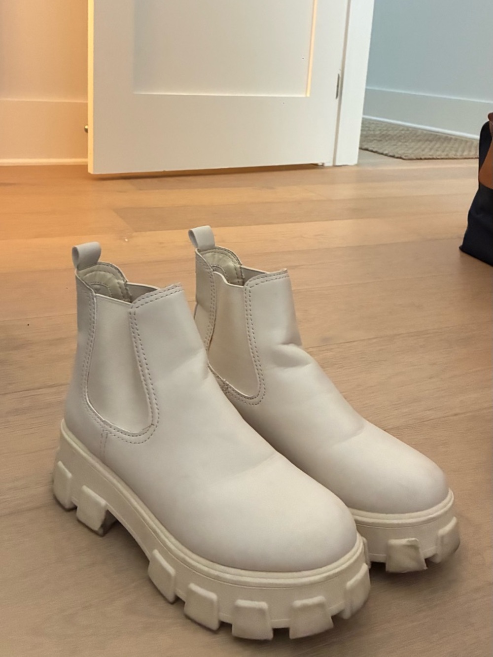 Circus Chunky Chelsea Boots in Off-White